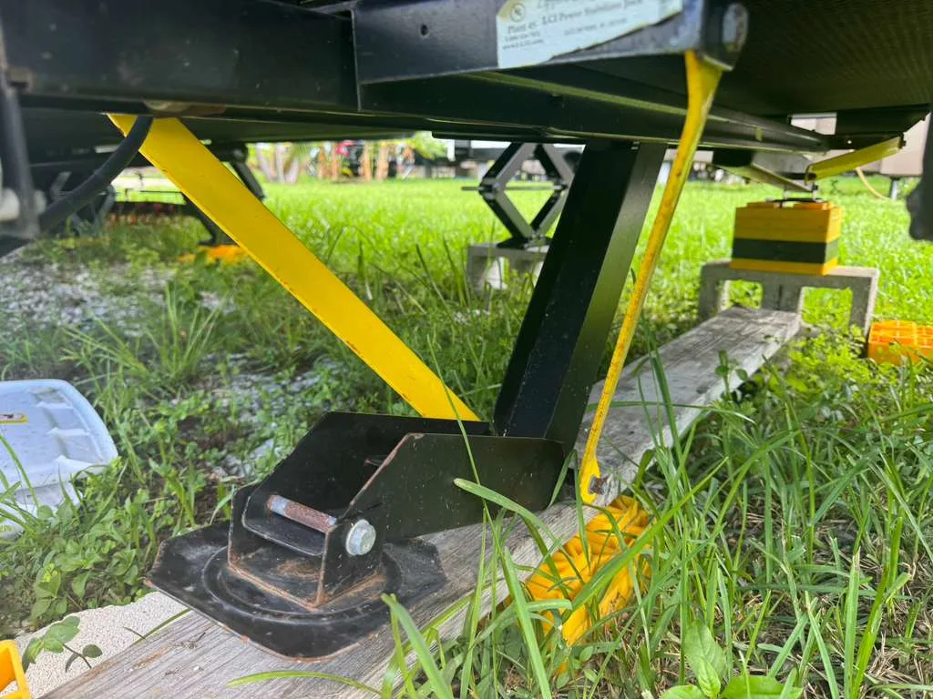 RV jack and leveling system repair